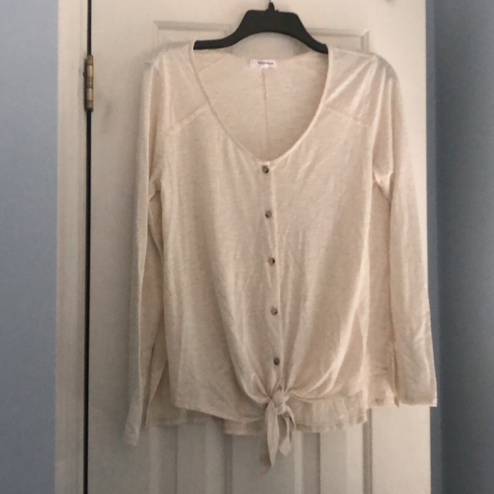 button up tee